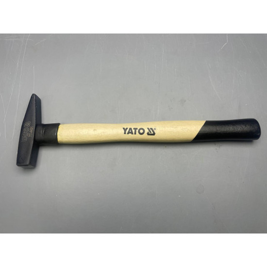 Молоток слюсарний 100 г YATO YT-4491